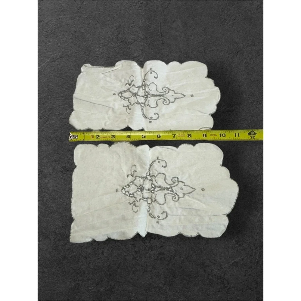 Vintage Linen Napkins Runner Set White Blue Gray Embroidered